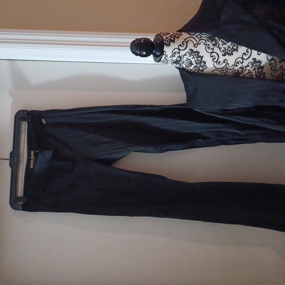 Set of Guess  woman  Suit - Picture 3 of 9